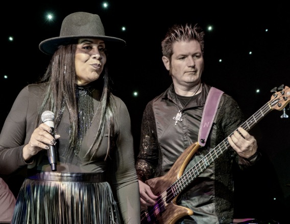 Cyriese Lambert singing alongside Rob Wingler on bass