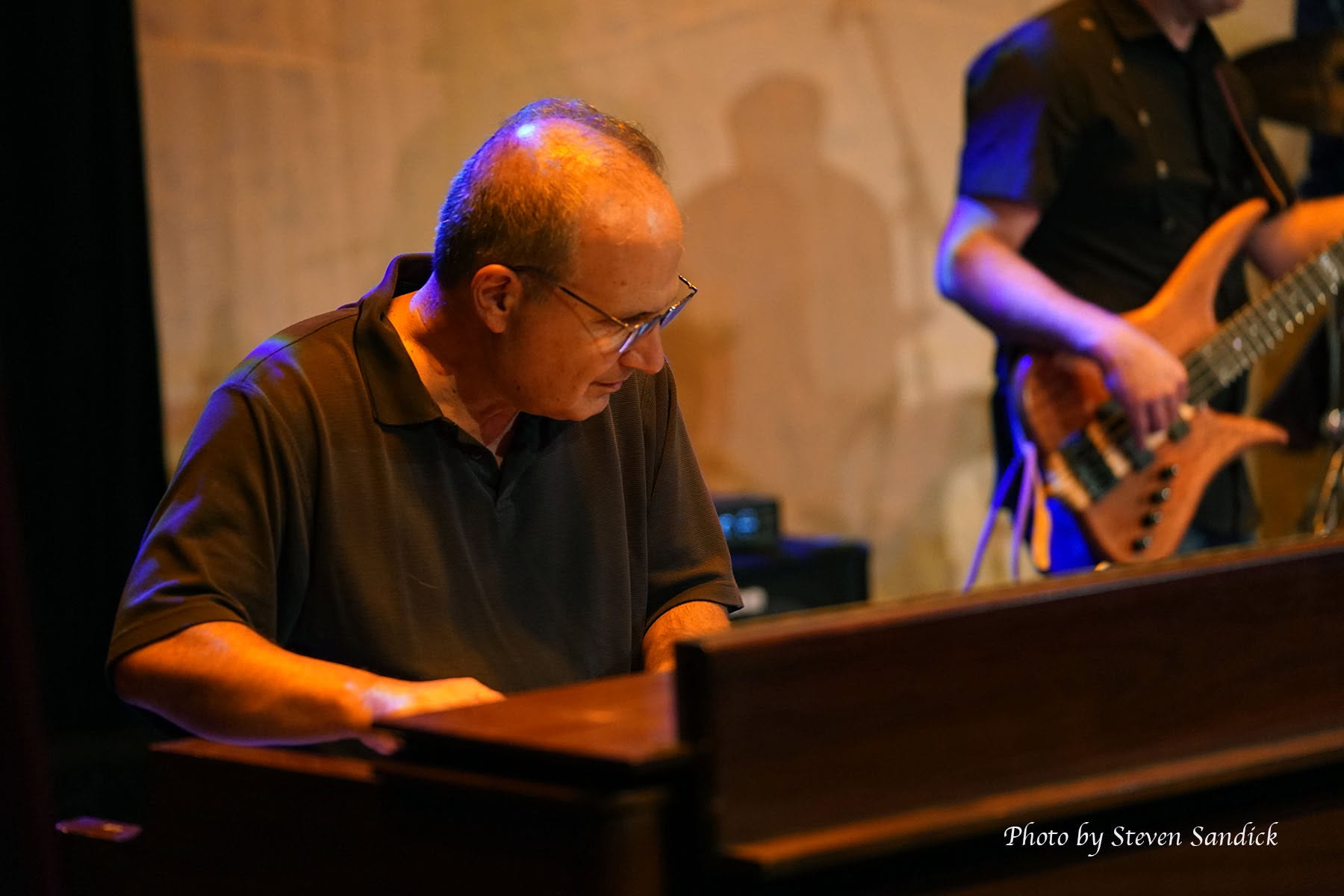 Mike DiLorenzo playing keyboards